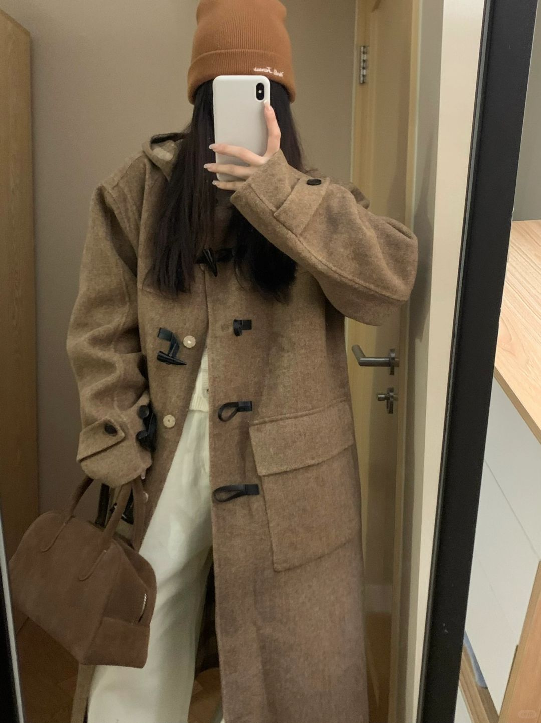 两件喜欢的牛角扣