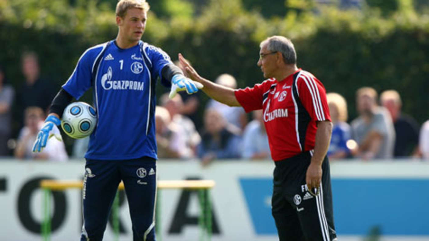 马加特谈诺伊尔：“就他的表现、他对拜仁和国家队的重要性以及他取得的成就而言，我认