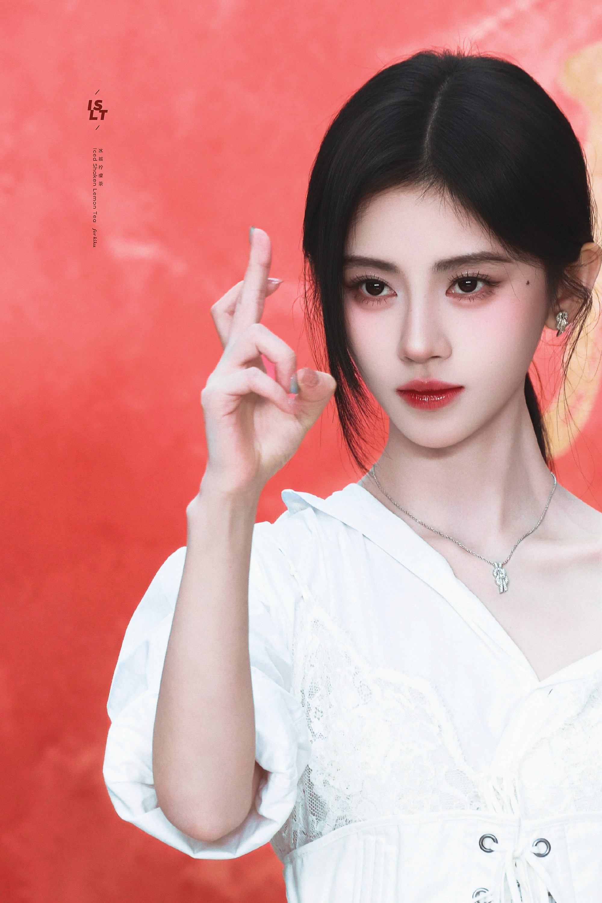 jjy鞠婧祎阿黛 jjy鞠婧祎来战遇你 似秋风伴落叶๑>ᴗ<๑