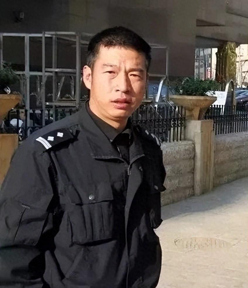 1998年，我老婆和另一个男人死在车里。我作为丈夫，一夜间从受害者家属变成了杀人