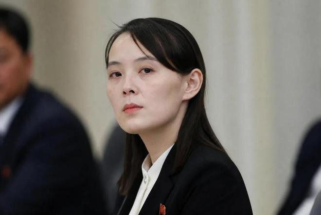 朝鲜通告日本。
 
当地时间8月19日，朝鲜劳动党中央委员会部长金与正通过朝中社