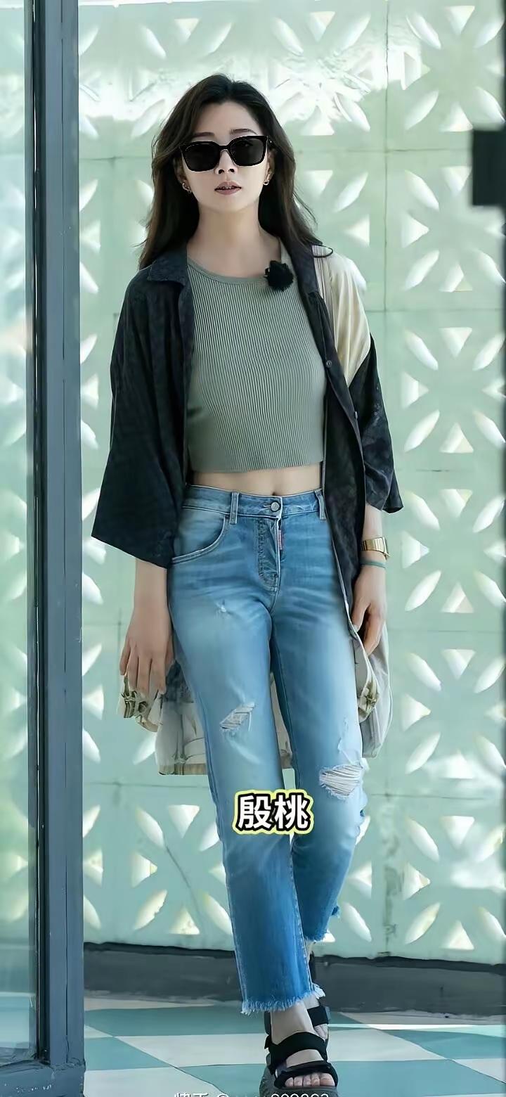 哪一个更好看？衣服合身就好，不一定适合所有人，找到合适自己的那一款才是最重要的。