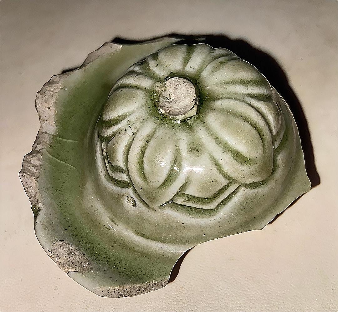 地狱最炽热之处，留给道德危机里选择中立的人

这句话是但丁在《神曲·地狱篇》中对