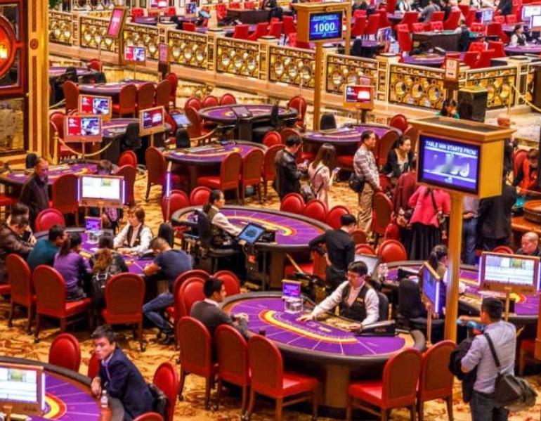 咱们先划重点：澳门赢了1000万想带回内地，千万别碰“地下钱庄”！那些说能快速赚