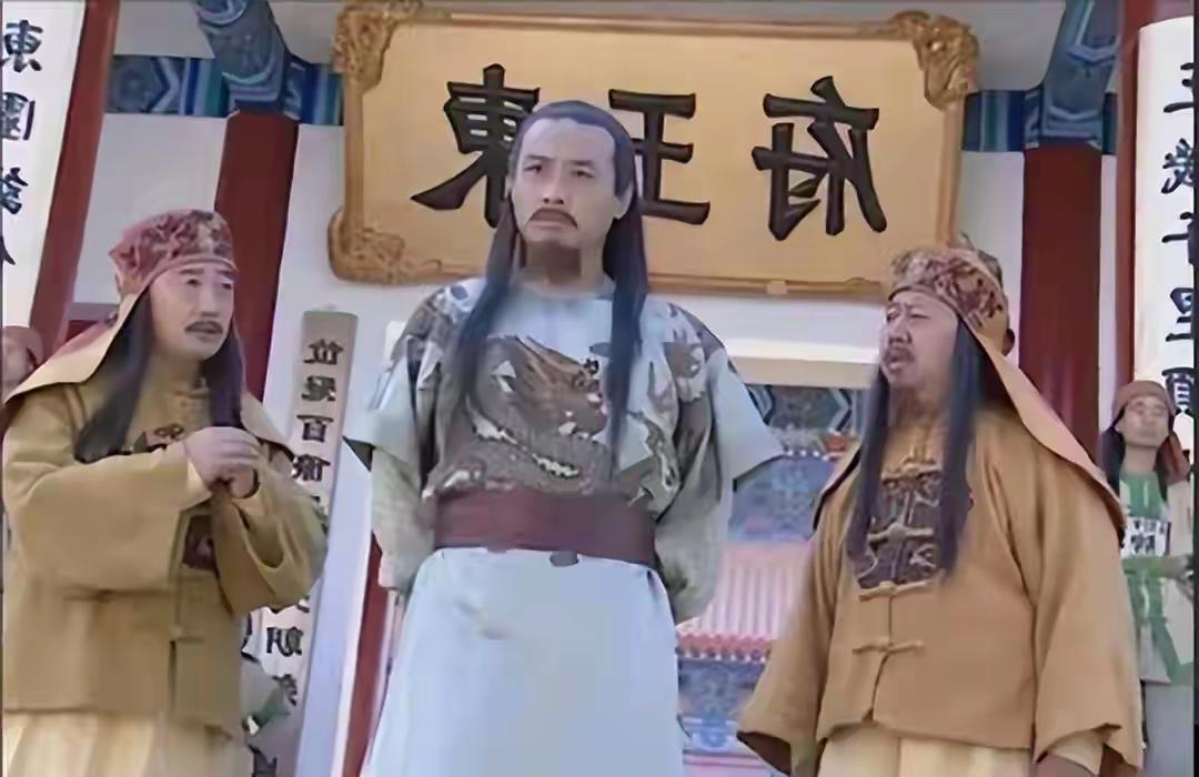 杨秀清为什么打压韦昌辉和秦日纲，却不怎么打压石达开？
 
东王杨秀清这辈子最会玩