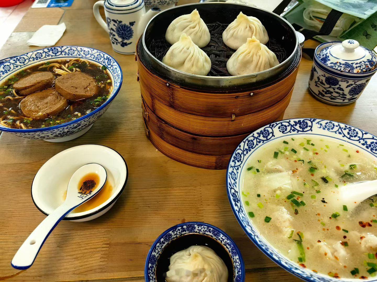 吃饱了才有劲儿干活好好吃饭