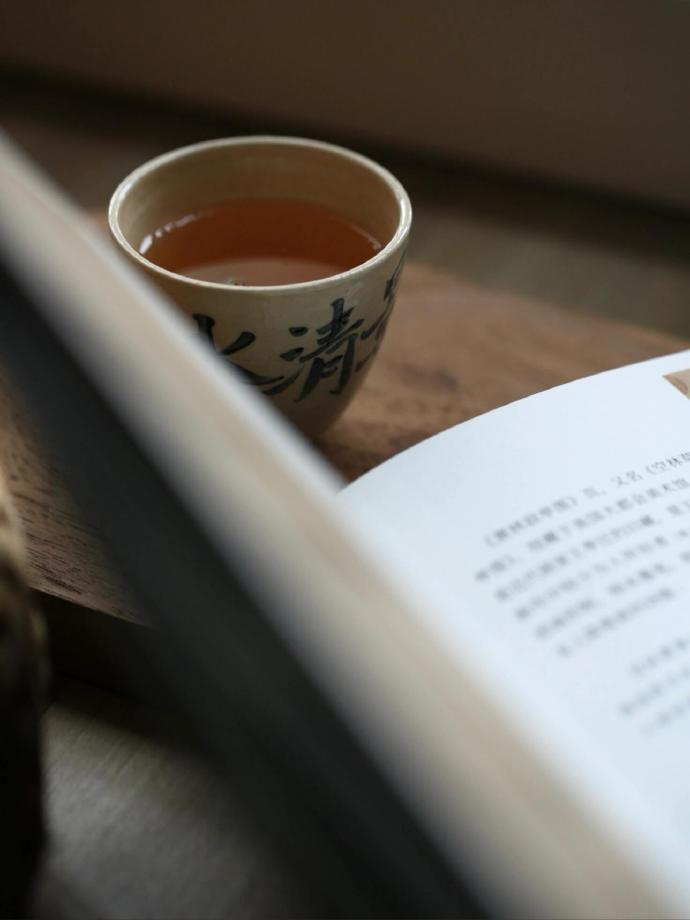 每个人都想要更好的生活，很少人想成为更好的人。           ——  阿兰