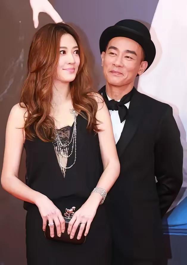 有人说：“关了灯，女人都一样。”说实话，真的不一样。脸蛋再好，不如脾气好；身材再