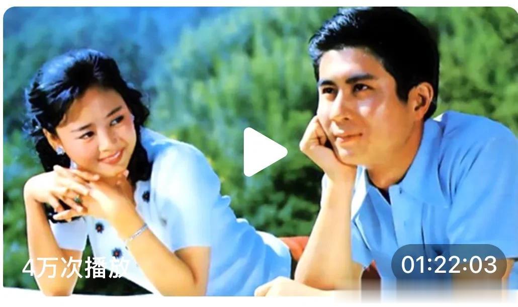 #说出一部电影的名字证明你不再年轻# 
庐山恋80年上映，当年我还是个中学生，特