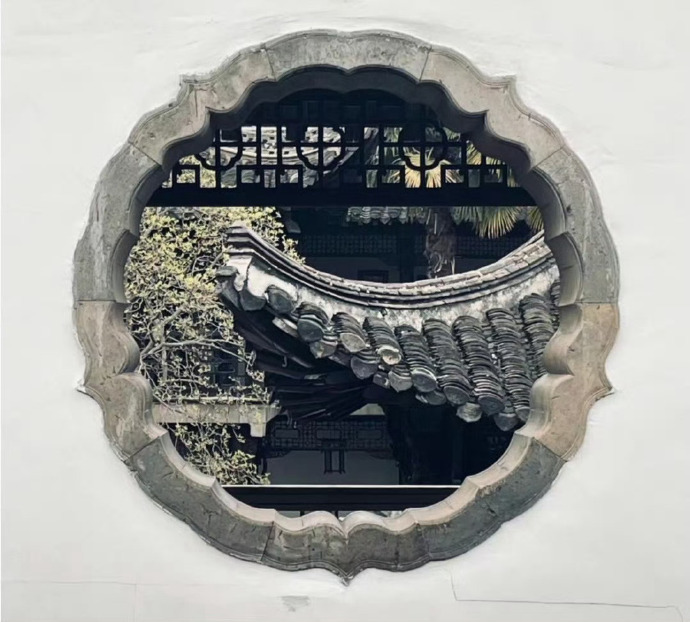 框景之美，别有“洞”天 …  ”  