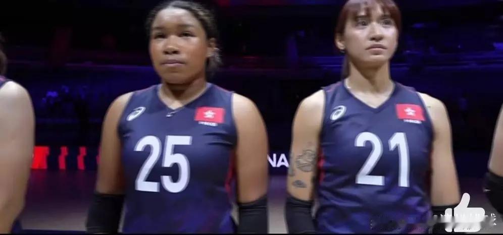 2026女排亚锦赛上，当时对阵日本队，中国香港女排39分惨败。可真正让比赛“火出