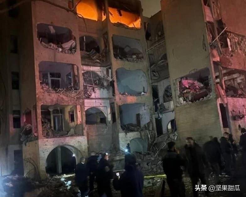 在伊朗导弹袭击之后，以色列南部城市阿拉德（Arad）的伤亡人数持续攀升，据信恐有