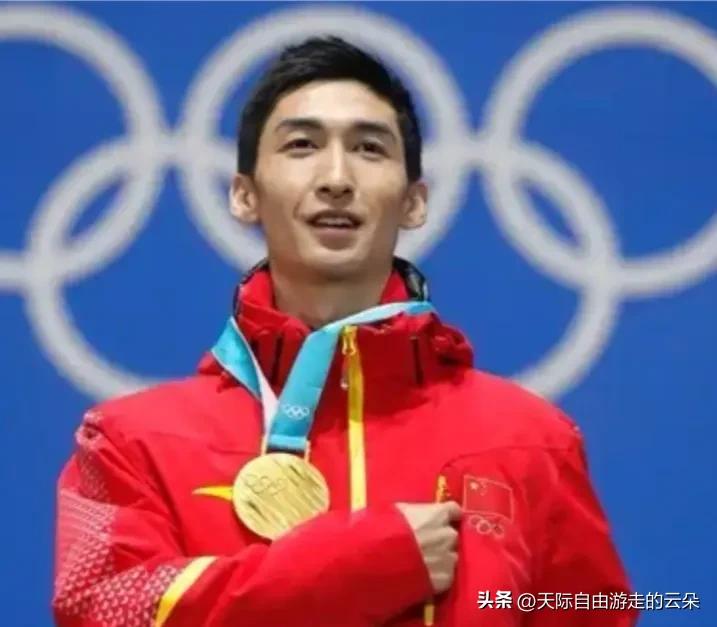 从“冰上飞人”到“少帅”：武大靖挂帅中国短道速滑队，开启新征程！

今天，中国冰