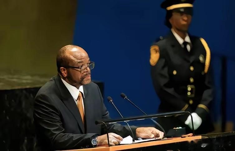 路透社今天（4月22日）报道：非洲国家斯威士兰（台称史瓦帝尼）政府代理发言人说，