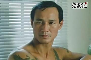 1998年，警察从陈惠敏的家中搜查出2支手枪，200发子弹，就在警察要将陈惠敏带