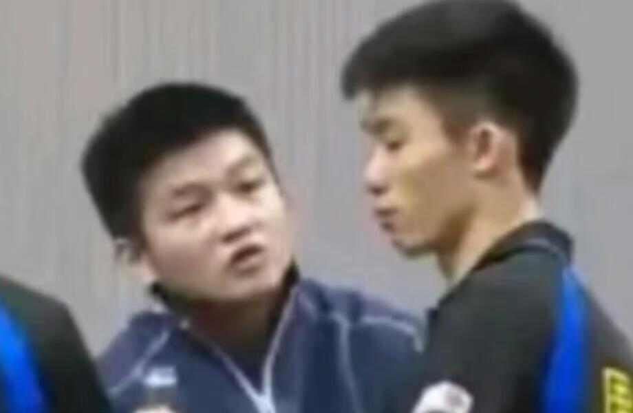 “巴拉巴拉巴拉巴拉……”“不会”……听不进去一点樊振东 周恺 