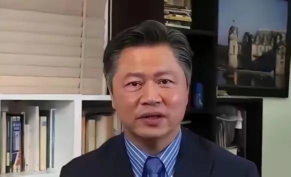 台湾资深专家赖岳谦发出重磅警告：美国很可能最早今年、最晚 2027 年，在台海挑