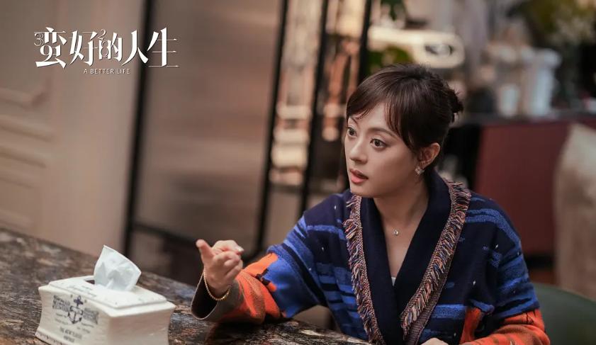 孙俪不愧是电视剧女皇，如今因四部作品在四个领域内封神了。
孙俪虽然不是科班出身的