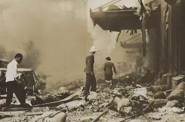 捐赠？他疯了！当法国青年马库斯宣布将家族珍藏的约170张日军侵华照片无偿捐给中国