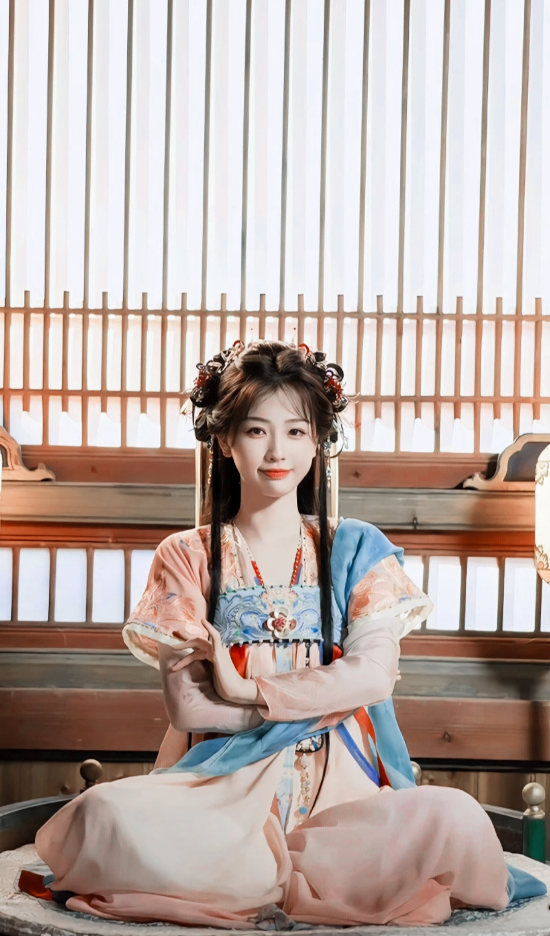 感觉下面做的是莲花座🪷～简直福星圣体～ ​​​