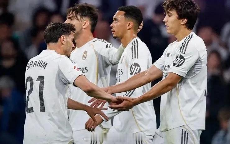 2-0！皇马止住颓势，姆巴佩言论引争议，穆里尼奥接手成定局就在2026年5月15