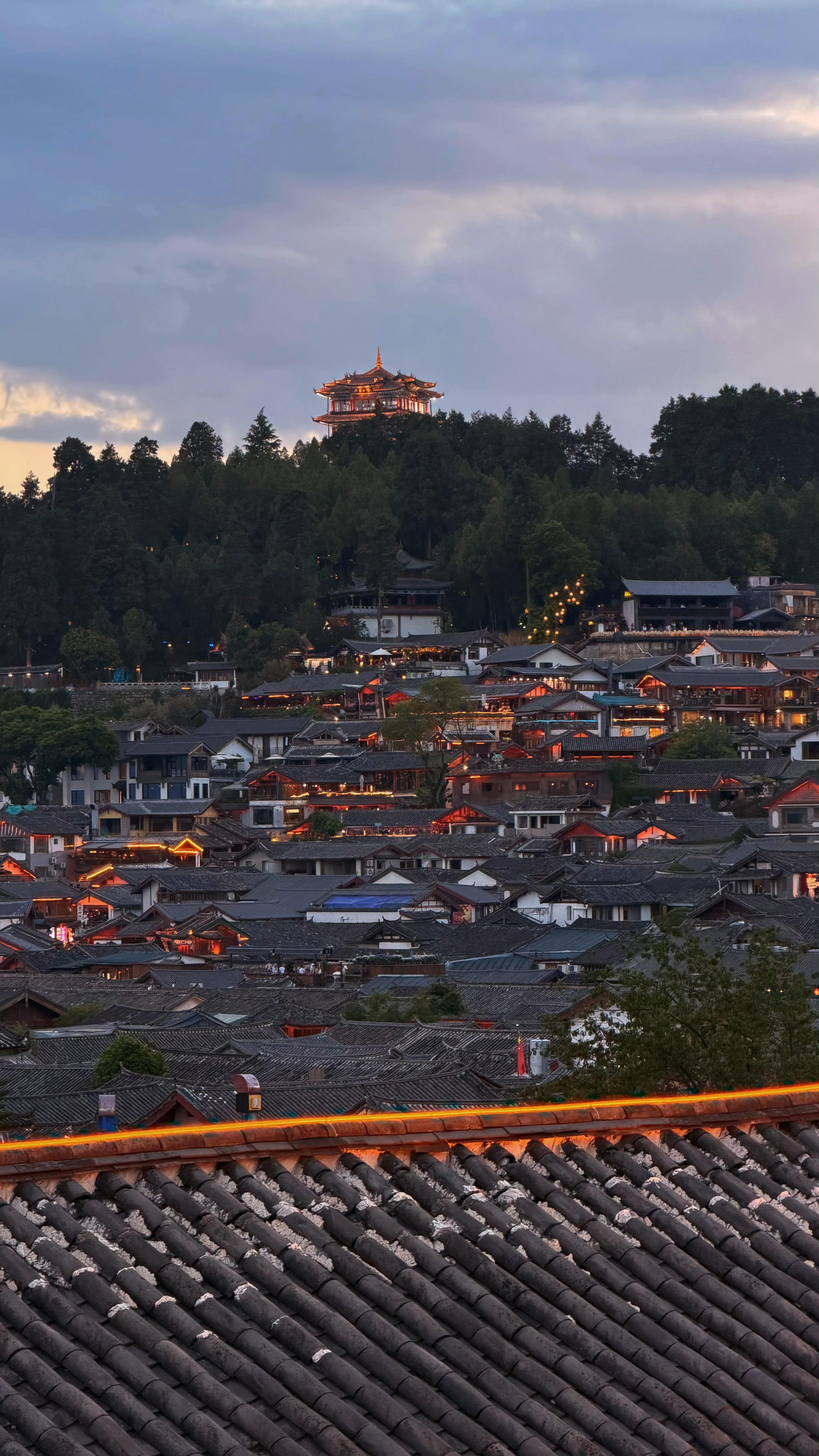 5天4晚·丽江精华游｜经典行程，纯玩无忧第一天：抵达丽江，我们安排专车接机，入住