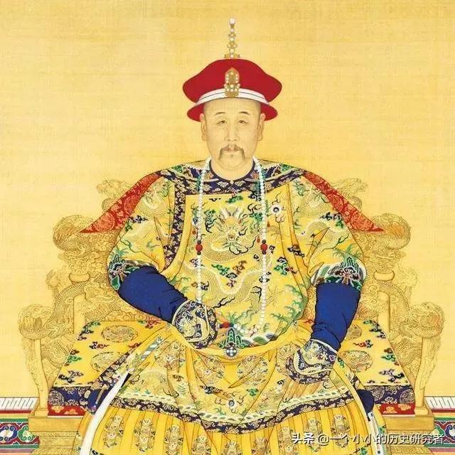努尔哈赤算是清朝的皇帝吗?皇朝跟国家是有区别的。国家元首只统领自己的国家，而皇朝