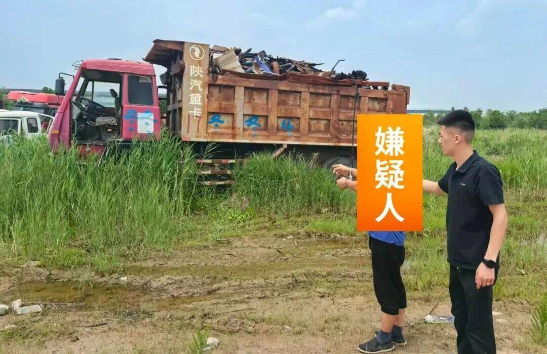 两次盗窃23块电瓶 嫌疑人被刑拘

近日，山东滨州沾化公安破获一起盗窃案件。嫌疑