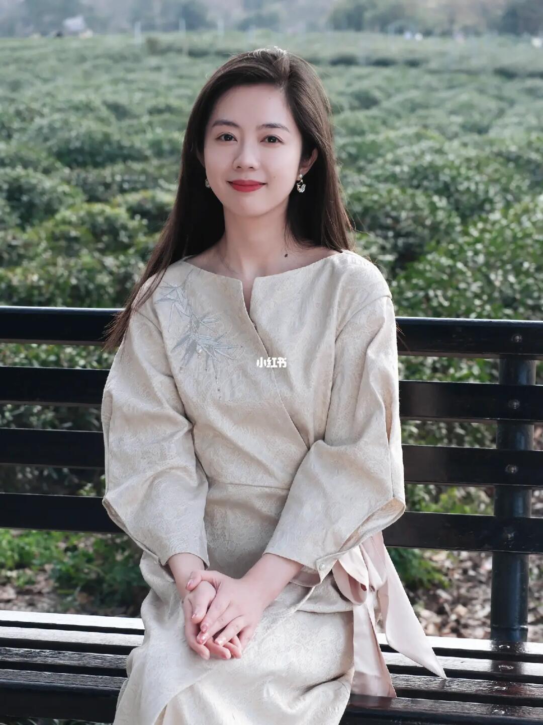 美是神志汇合的瞬间，美是被允许的滋养。