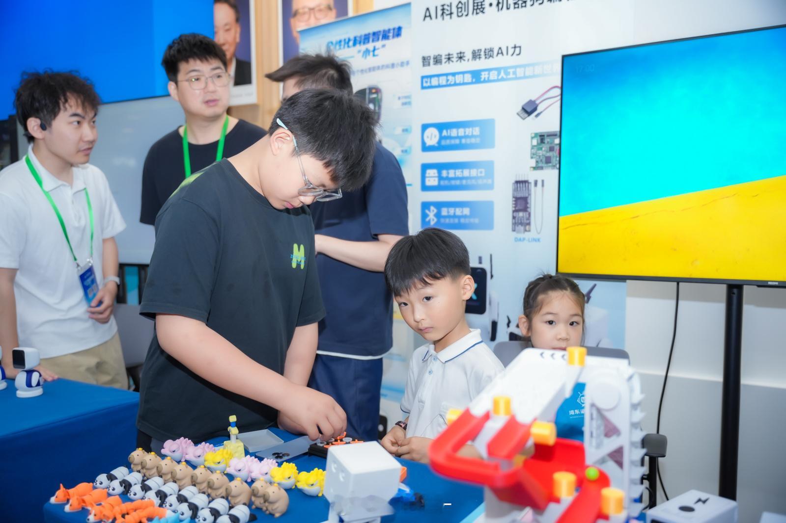 CCF科普大会 院士+科普大V跨界交流，爆款科普公式：生活化场景+通俗类比+实用