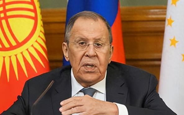 俄罗斯外长拉夫罗夫直接戳破了这层窗户纸：美国对伊朗战争的真实目标并不在于摧毁文明