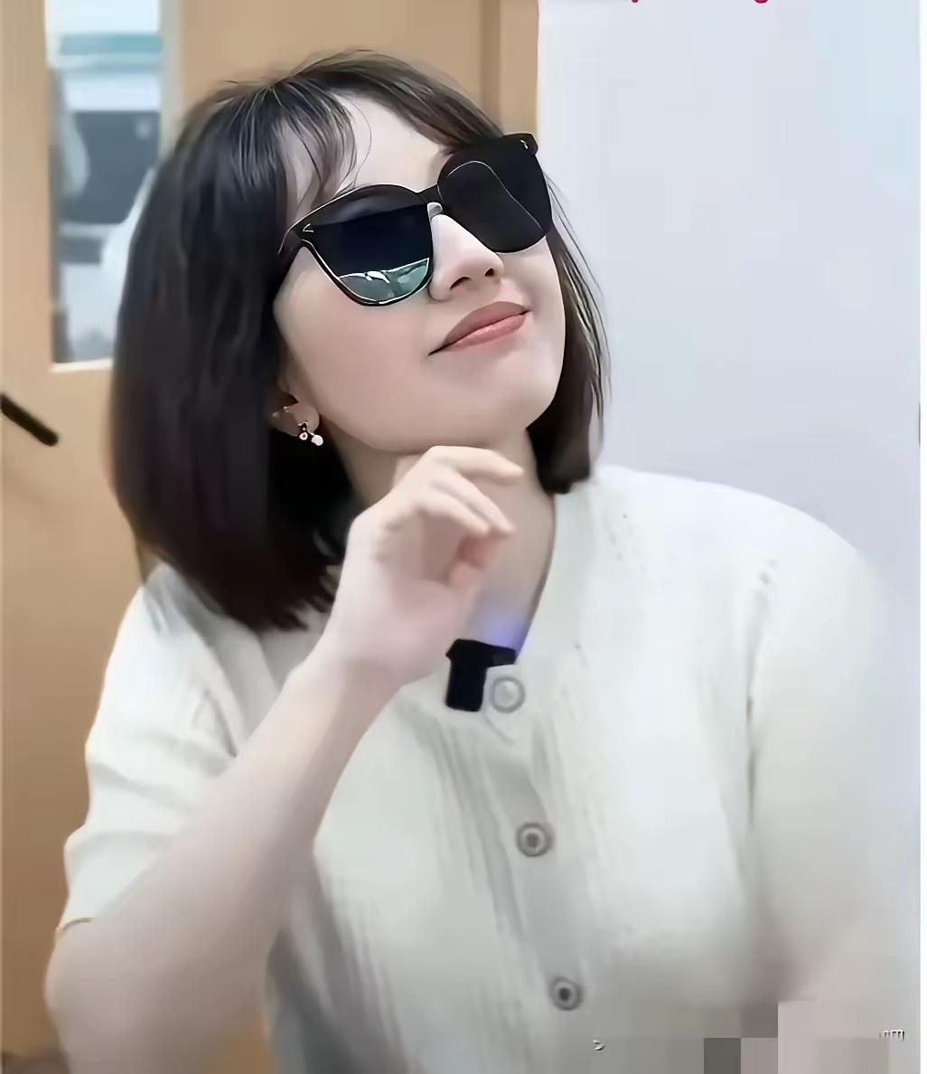 你支持医院给曾医生处分吗？现在网上对这个问题的讨论很热烈，不少人认为曾医生医疗技