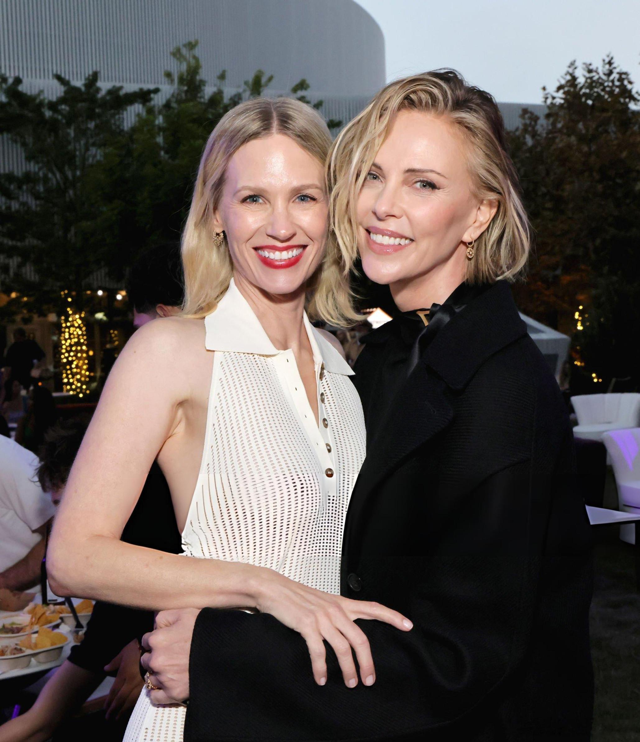 更多Charlize Theron查理兹塞隆今天出席CTAOP年度街区派对的合影