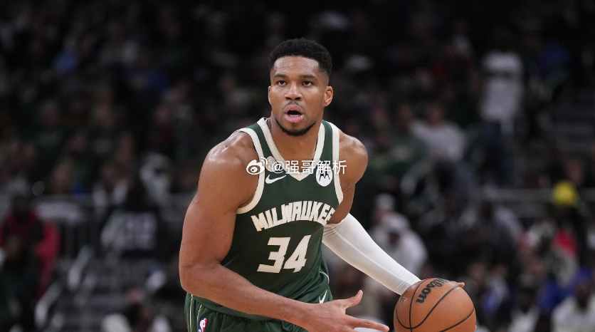 雄鹿 --魔术：字母哥大战班凯罗，魔术背靠背冲击4连胜战绩与排名 雄鹿队本赛季战