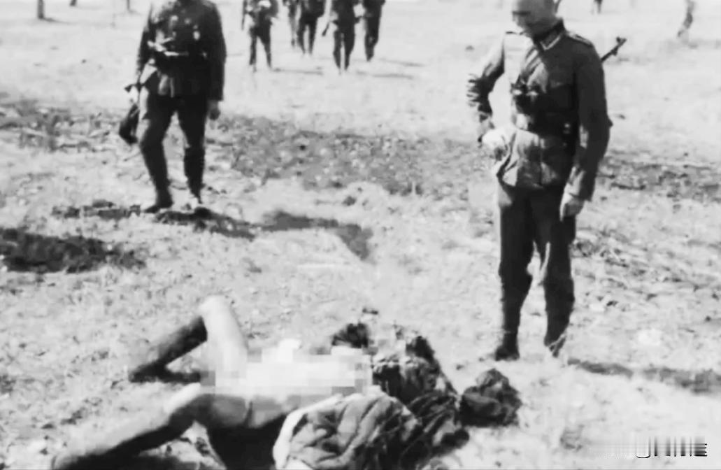1941年，苏德战争爆发，一名不幸被俘的苏联女兵，在被俘之后遭到了纳粹士兵轮流欺
