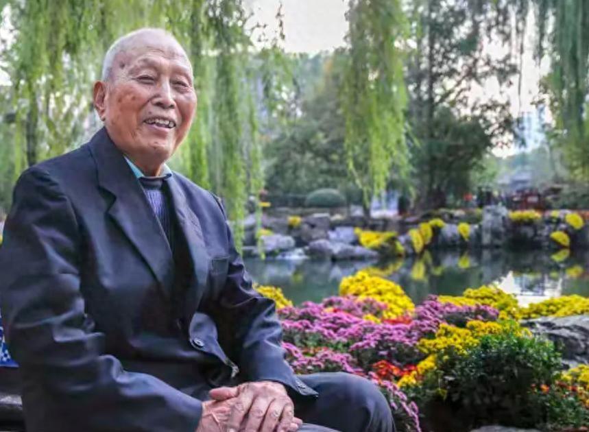 罗荣桓的勤务员曾向谢有法求证：王凤鸣是否是强渡大渡河十七勇士之一？
1978年初