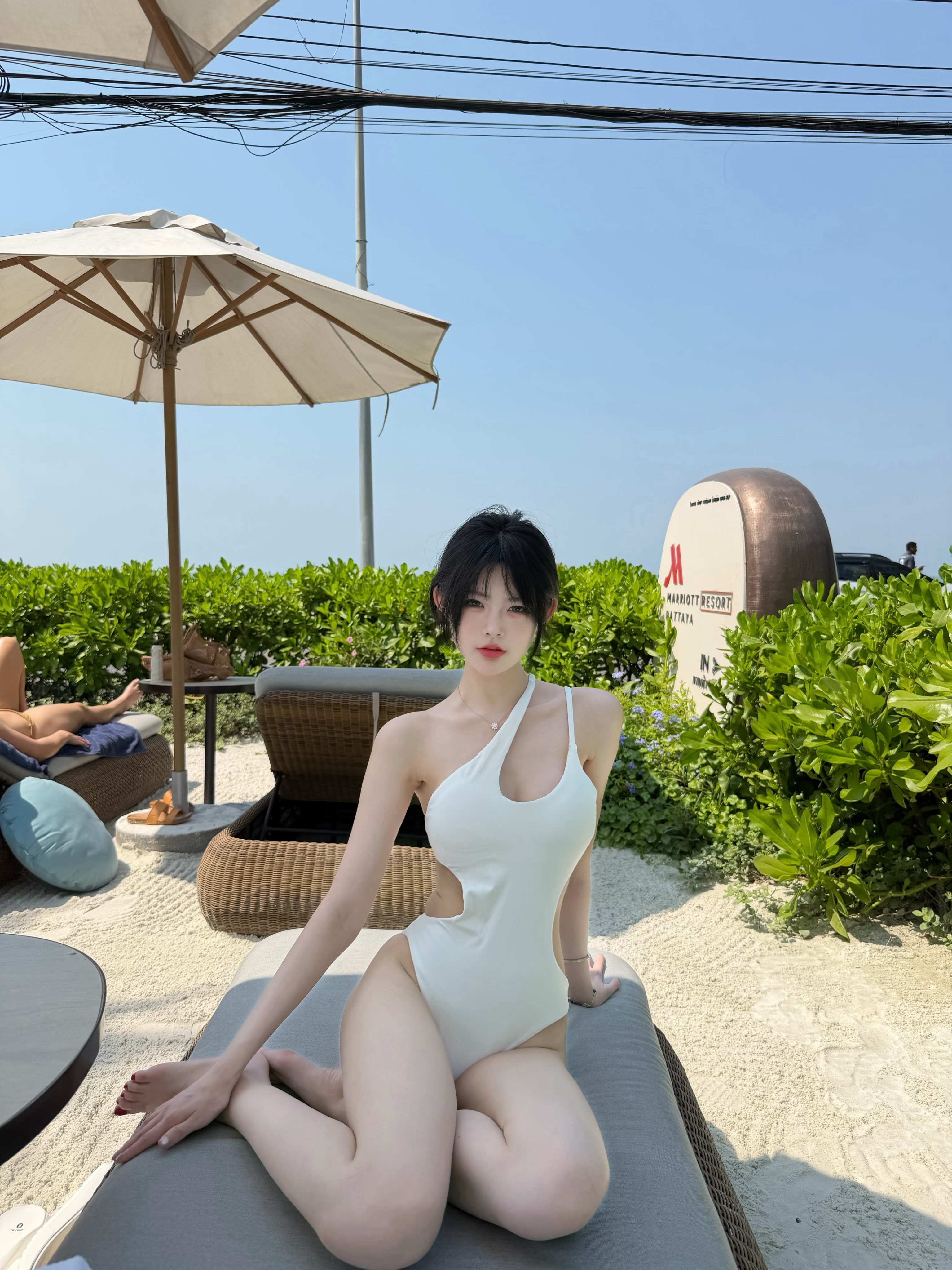 悄悄做个梦给你 