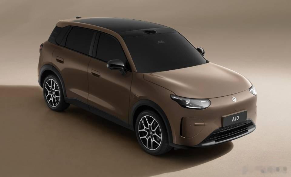 零跑 A10 小车 505 激光雷达版搭载含禾赛 ATX 激光雷达在内的 27 