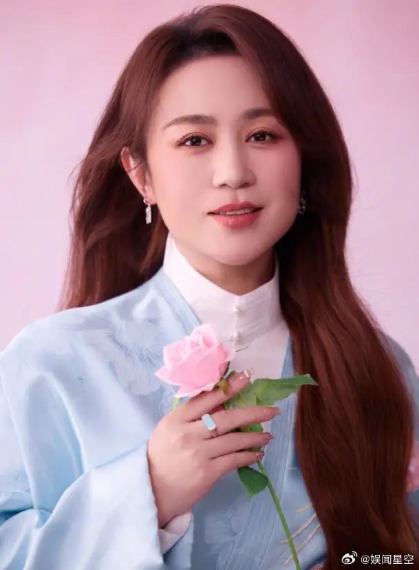 近五年华语女演员一番单片票房第一！2021年女演员一番单片票房第一是贾玲的《你好