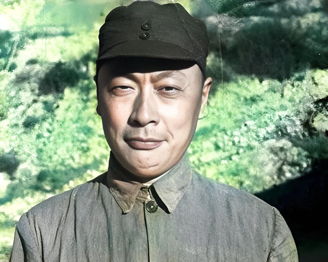 陈毅晚年突然患上了肚子疼，家人赶紧将他送到了北京301医院，经过检查，医生判断他