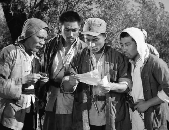 1941年，抗战进入最艰苦的相持阶段。年仅17岁的郭兴被任命为太行五分区武工队队