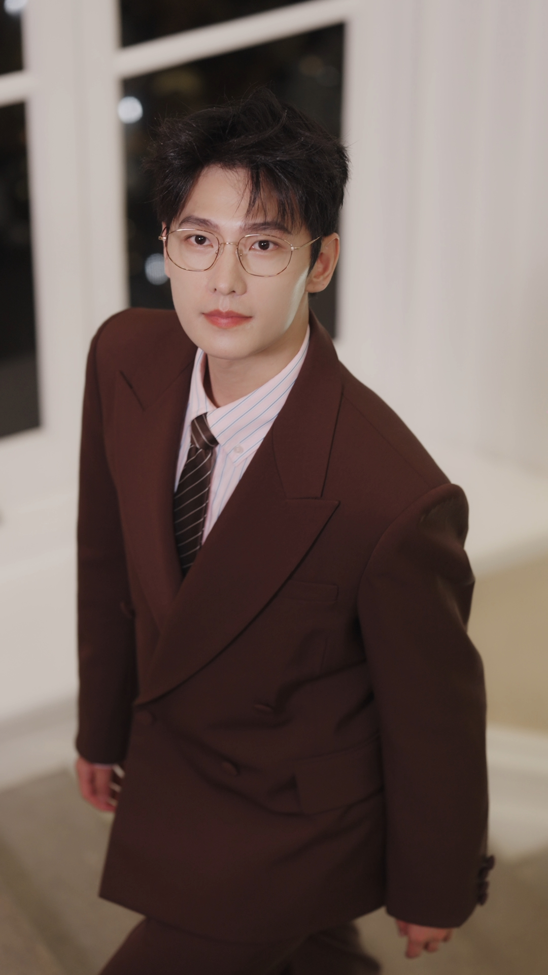 十年了杨洋怎么还长这样杨洋的爆款体质有多能打杨洋还是帅的太权威了！十年过去那张脸