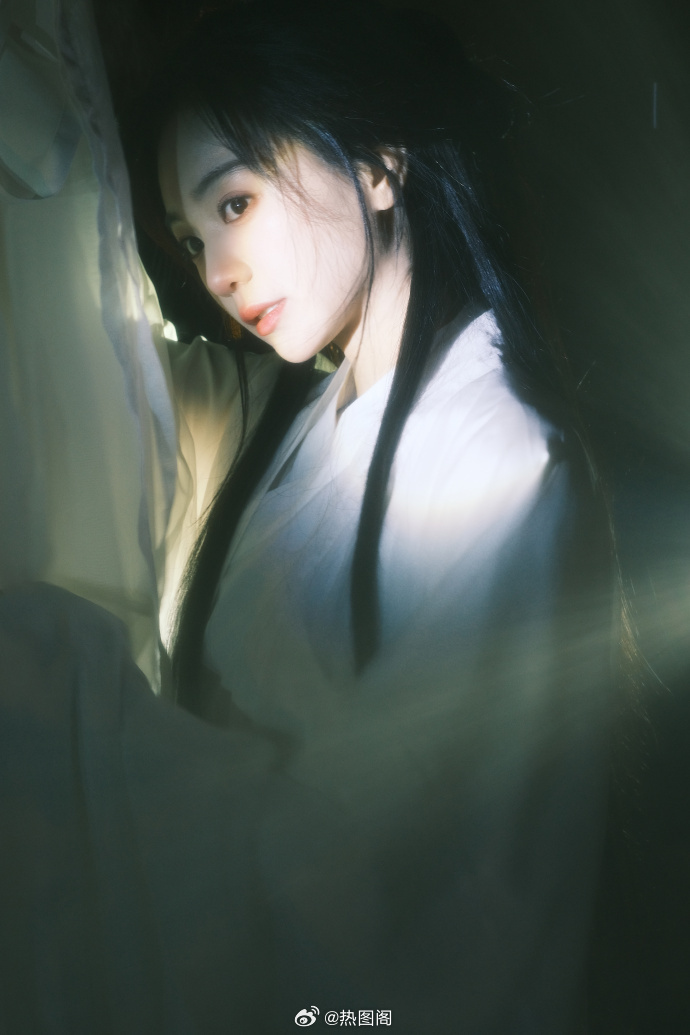 胡意旋 古装剧照 