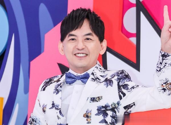 黄子佼如果成为“公敌”的话，会不会下场更惨？

黄子佼承认性骚扰之后，医护人员称