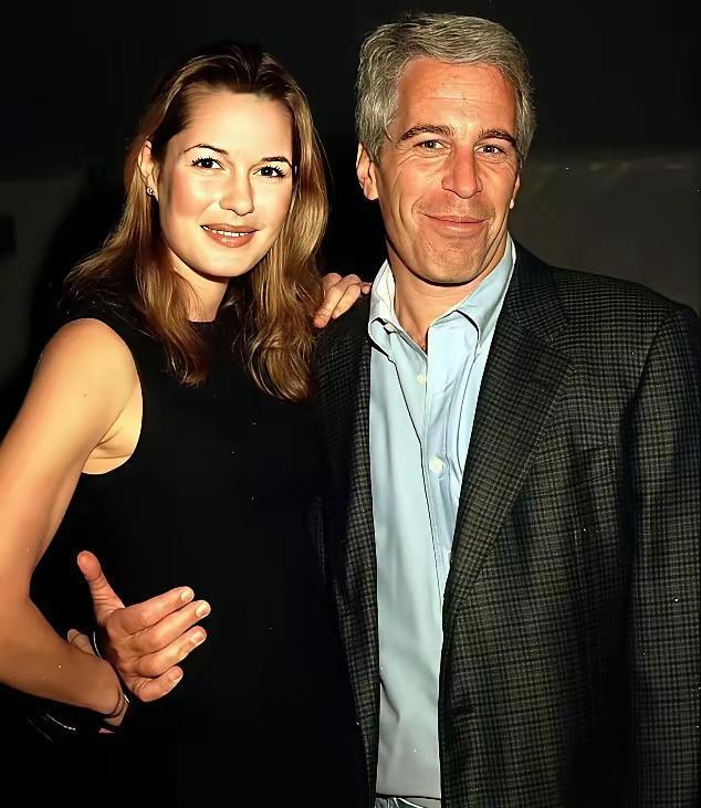 爱泼斯坦这事儿真挺让人费解。他干着诱拐少女、权色交易这种丧尽天良的勾当，人品差到