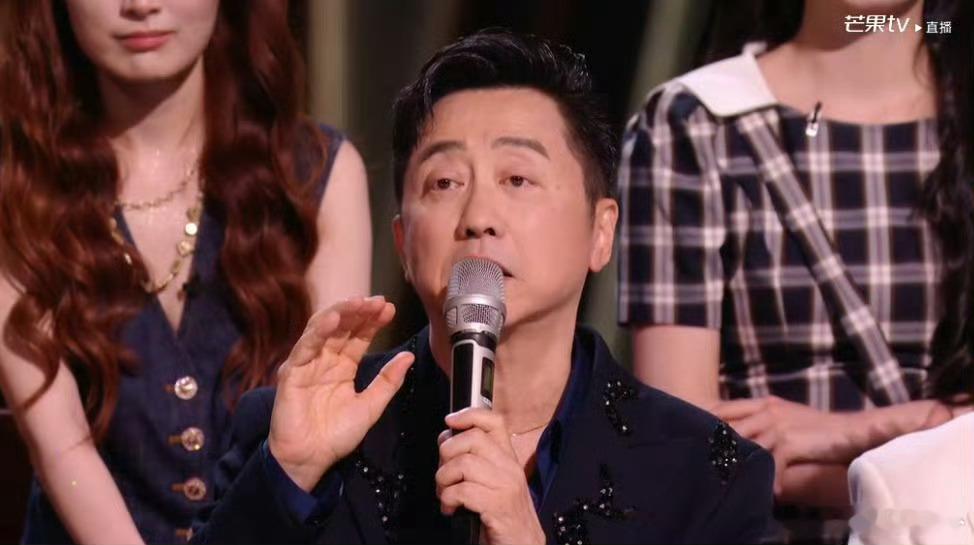 庾澄庆庾澄庆回应人老了做什么都心酸热梗歌手发布会歌手 心酸梗在哈林面前不堪一击，