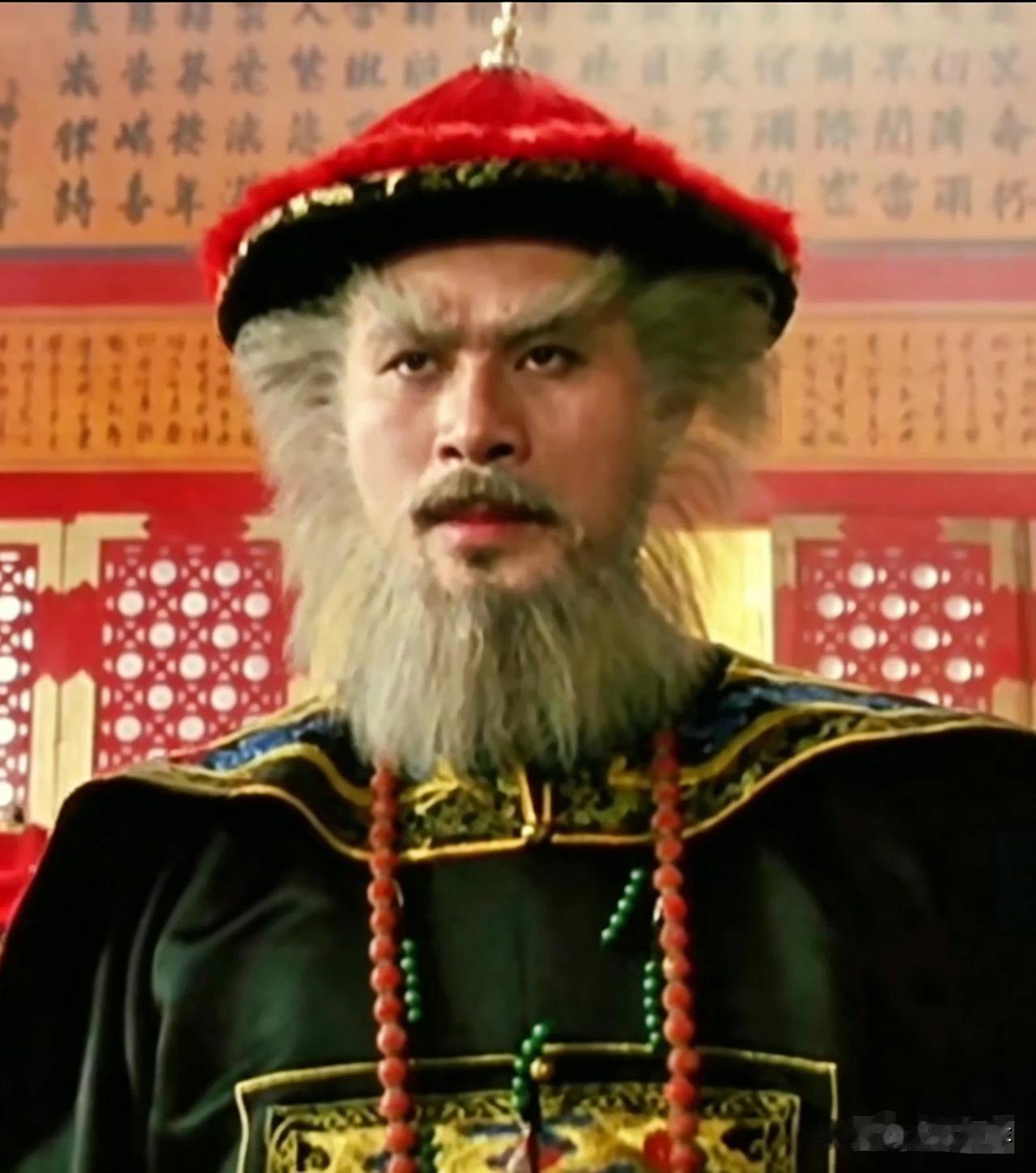 这是什么造型啊？很别致啊！
古装戏造型 搞怪新造型