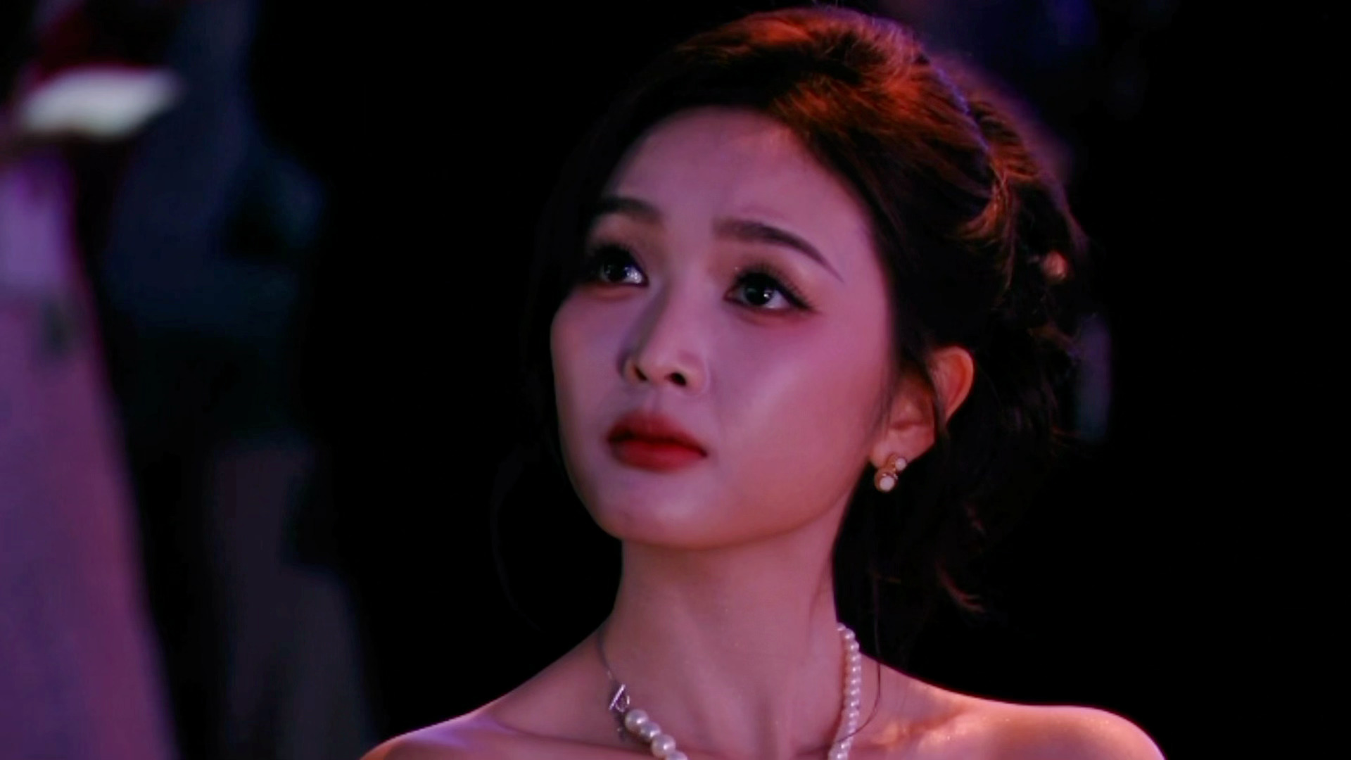 尖叫之夜内场.2025爱奇艺尖叫之夜 真的是好伟大的一张脸美得不行吴宣仪