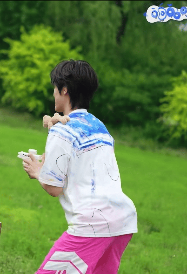 好想踹一脚 