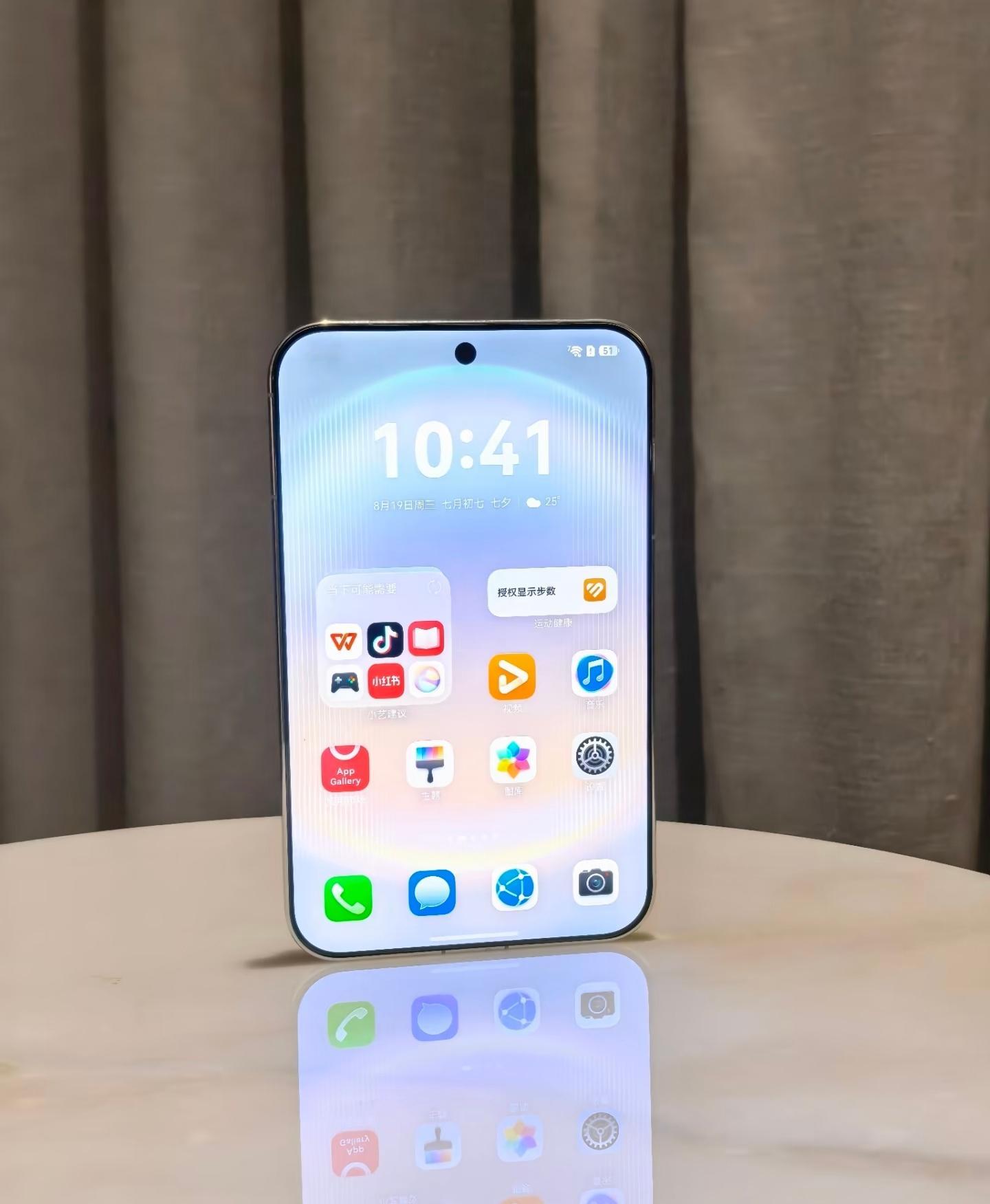 阔直板会不会成为手机行业新风口在细长直板内卷多年之后，阔直板的出现确实给行业带来